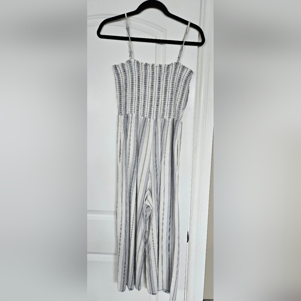 Bella Dahl Blue and White Textured Top